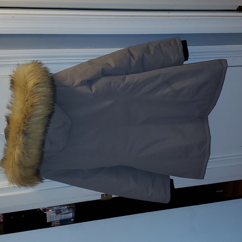 Tahari Winter Coat - Picture 7 of 8